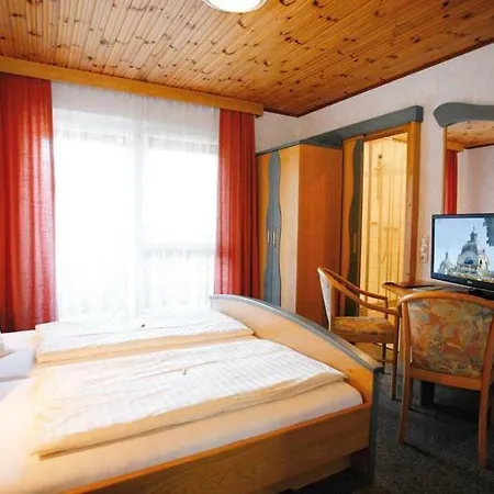 Landgasthof Piroutz Oda ve Kahvaltı