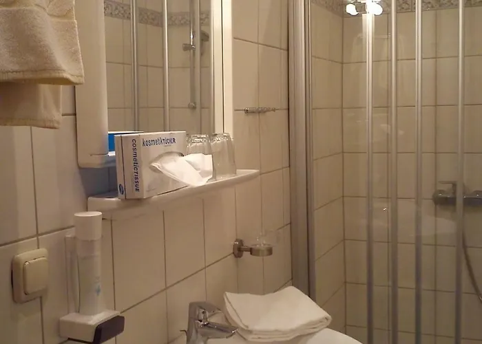 Oda ve Kahvaltı Landgasthof Piroutz